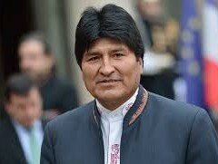 Evo Morales curó sus dolencias bebiendo su propia orina. Noticias Curiosas del Mundo